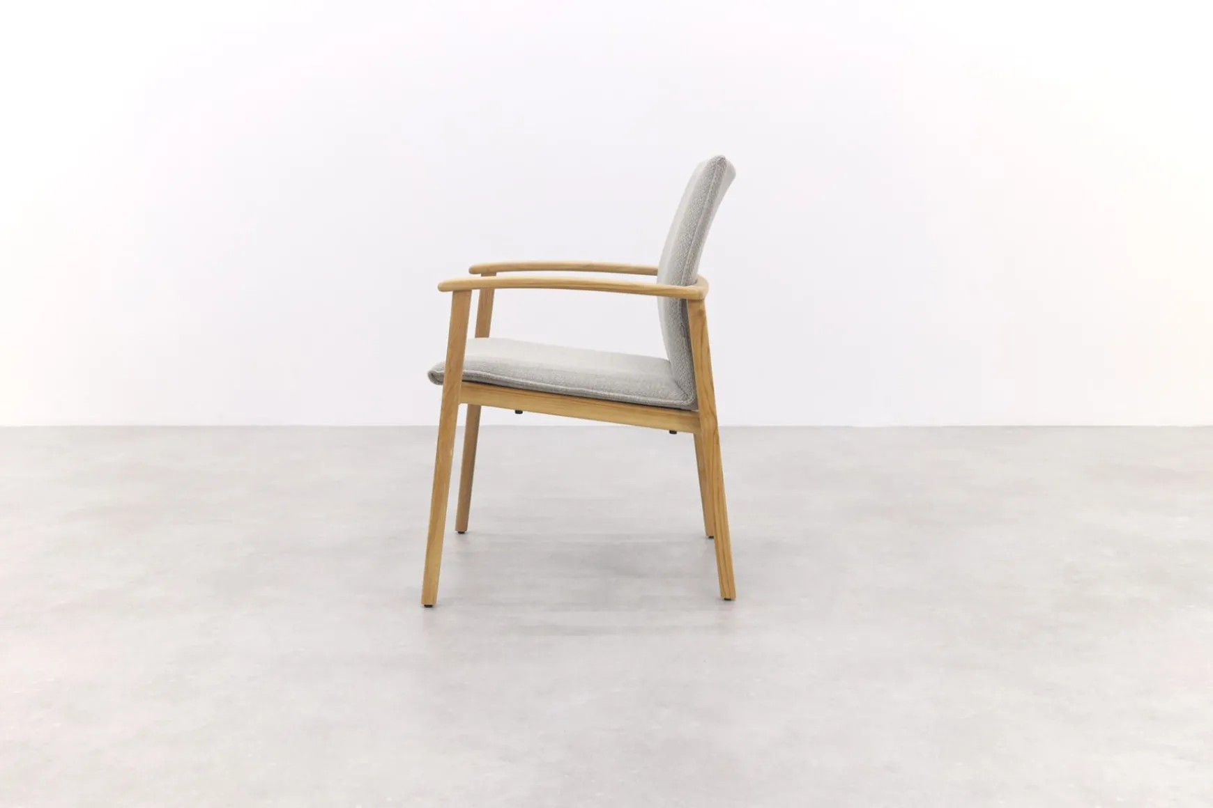 Suns Florine stapelbare dining tuinstoel - Taupe/Teak - Op=Op