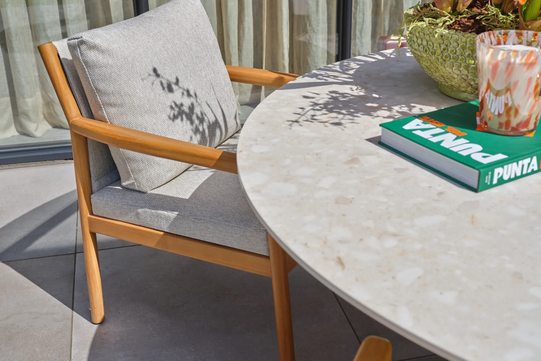 SUNS Sorolo Ronde Tuintafel - Terrazzo Light Taupe - Ø160 cm OP=OP
