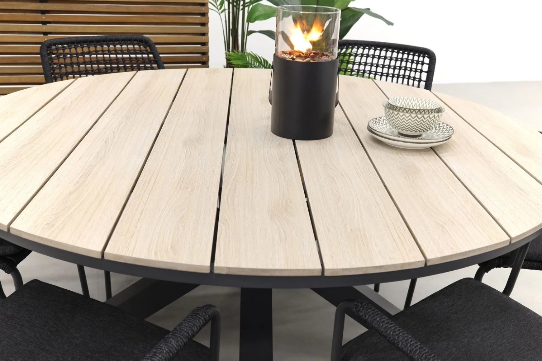 Taste Barista antraciet / Garden Impressions Edison 148 cm. - ronde tuinset