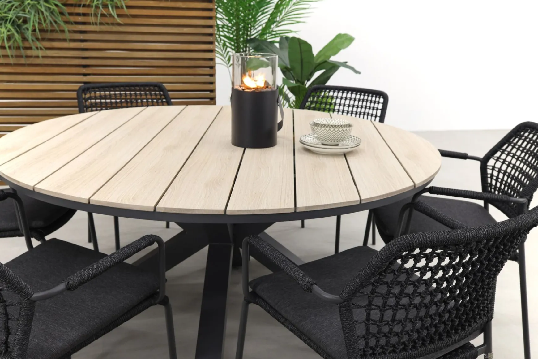 Taste Barista antraciet / Garden Impressions Edison 148 cm. - ronde tuinset