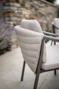 Taste Barolo/Manolo 6-persoons Deens ovale tuinset 240x103 cm. - Terre