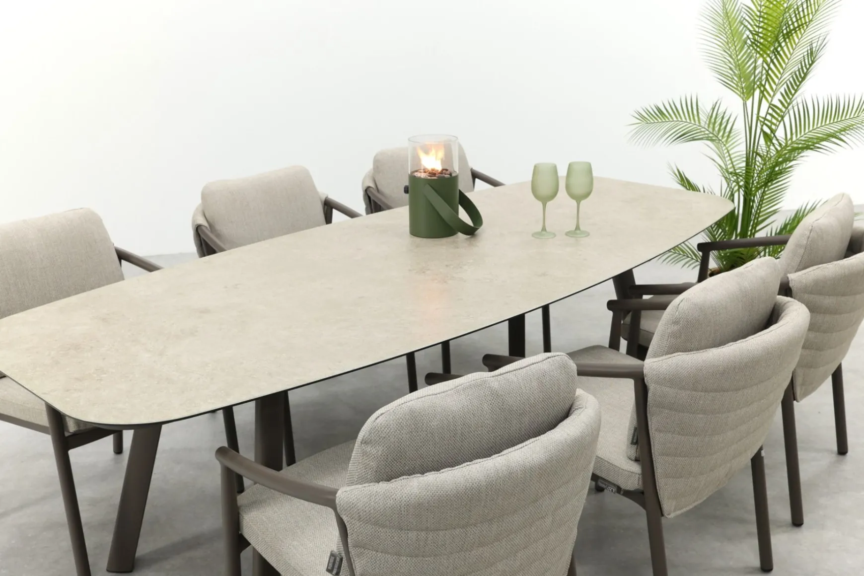 Taste Barolo/Manolo 6-persoons Deens ovale tuinset 240x103 cm. - Terre