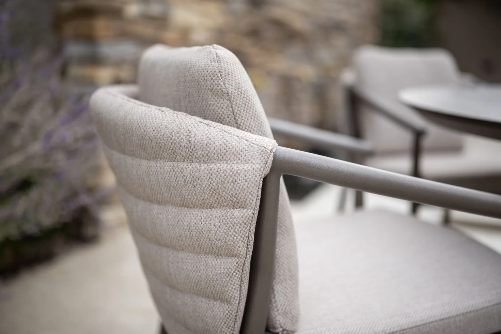 Taste Barolo/Manolo 6-persoons Deens ovale tuinset 240x103 cm. - Terre