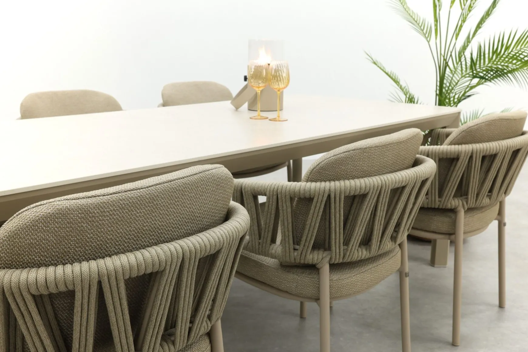 Taste Calma/Hartman Kyra rope tuinset voor 6 personen 240x100 cm. - Latte