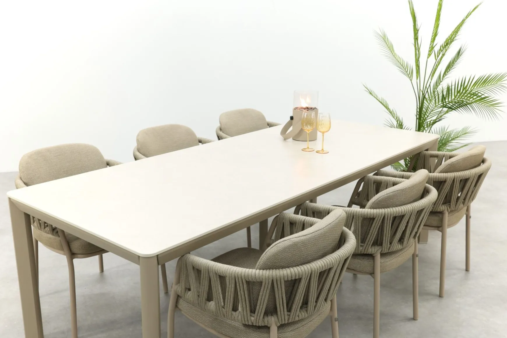 Taste Calma/Hartman Kyra rope tuinset voor 6 personen 240x100 cm. - Latte