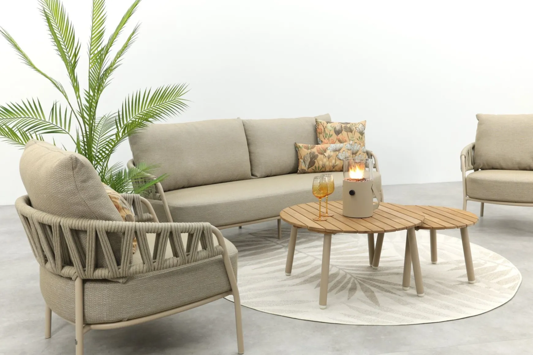Taste Calma/Mindo tafels 5-zits stoel-bank loungeset- Latte