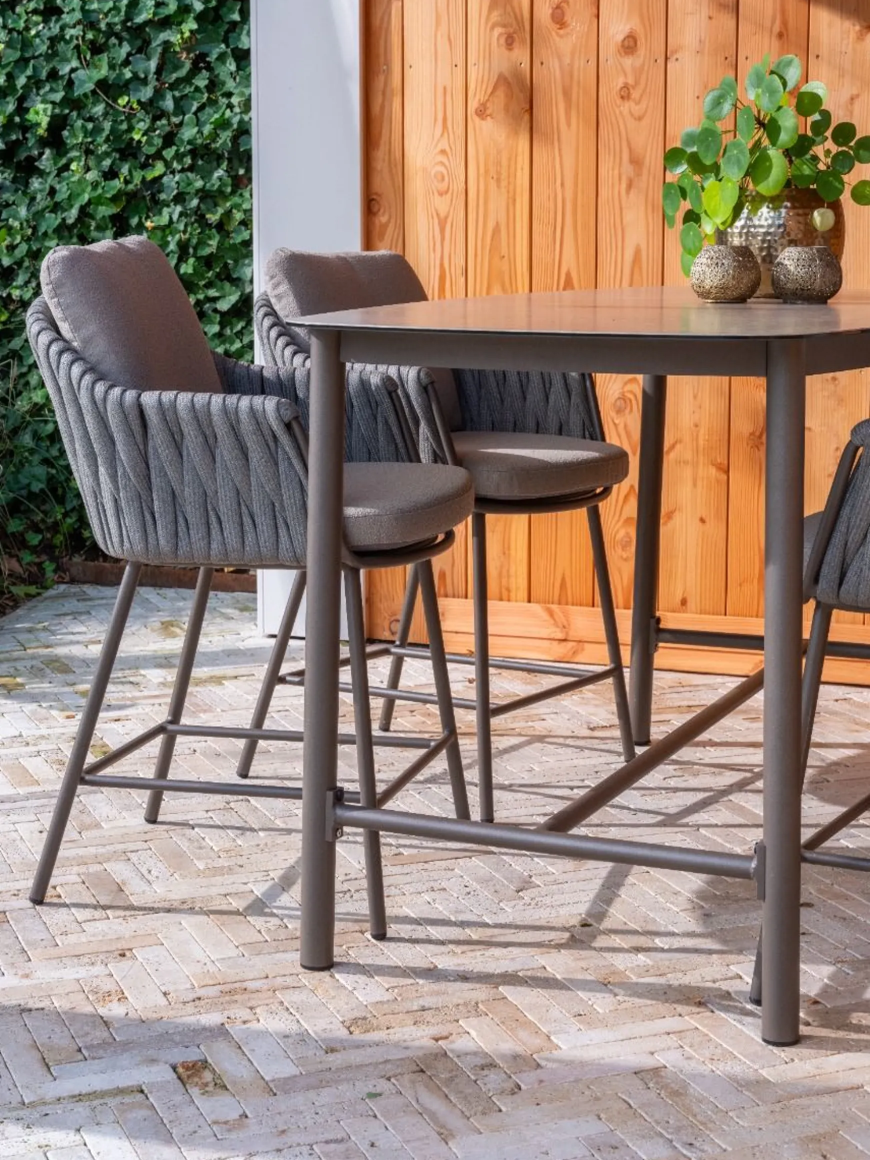 Taste Cannes/Manolo 4-persoons high dining barset 180x90 cm. - Terre