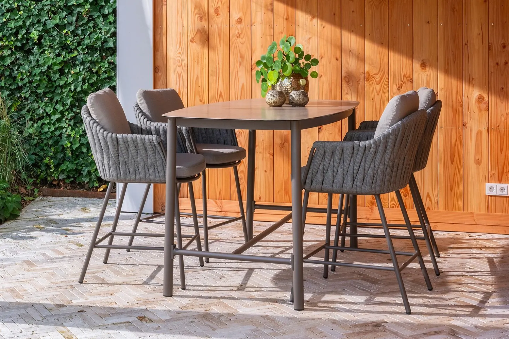 Taste Cannes/Manolo 4-persoons high dining barset 180x90 cm. - Terre