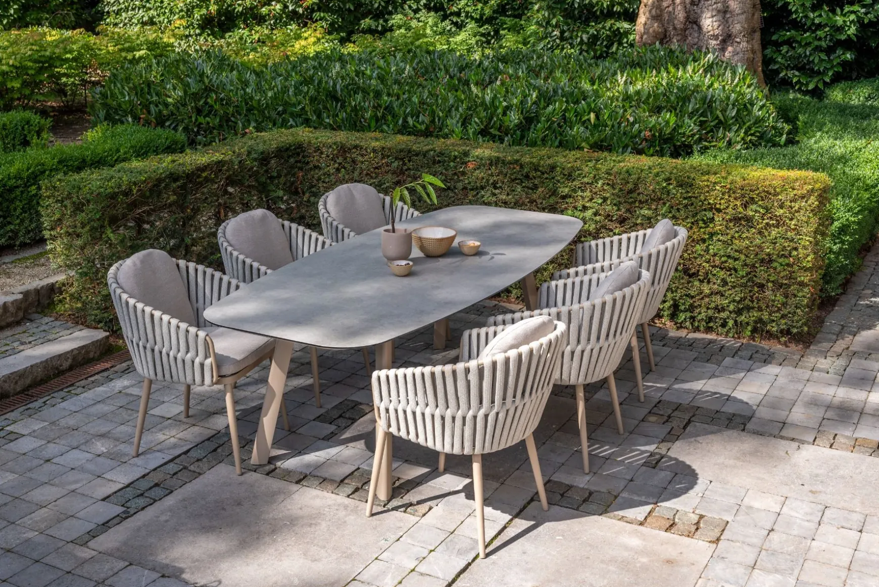 Taste Eva/Manolo 6-persoons Deens ovale dining tuinset 240x103 cm. - Latte