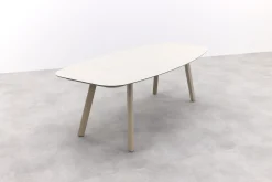 Taste Manolo Deens ovale tuintafel 240x103 cm. - Latte