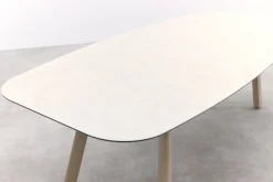 Taste Manolo Deens ovale tuintafel 240x103 cm. - Latte