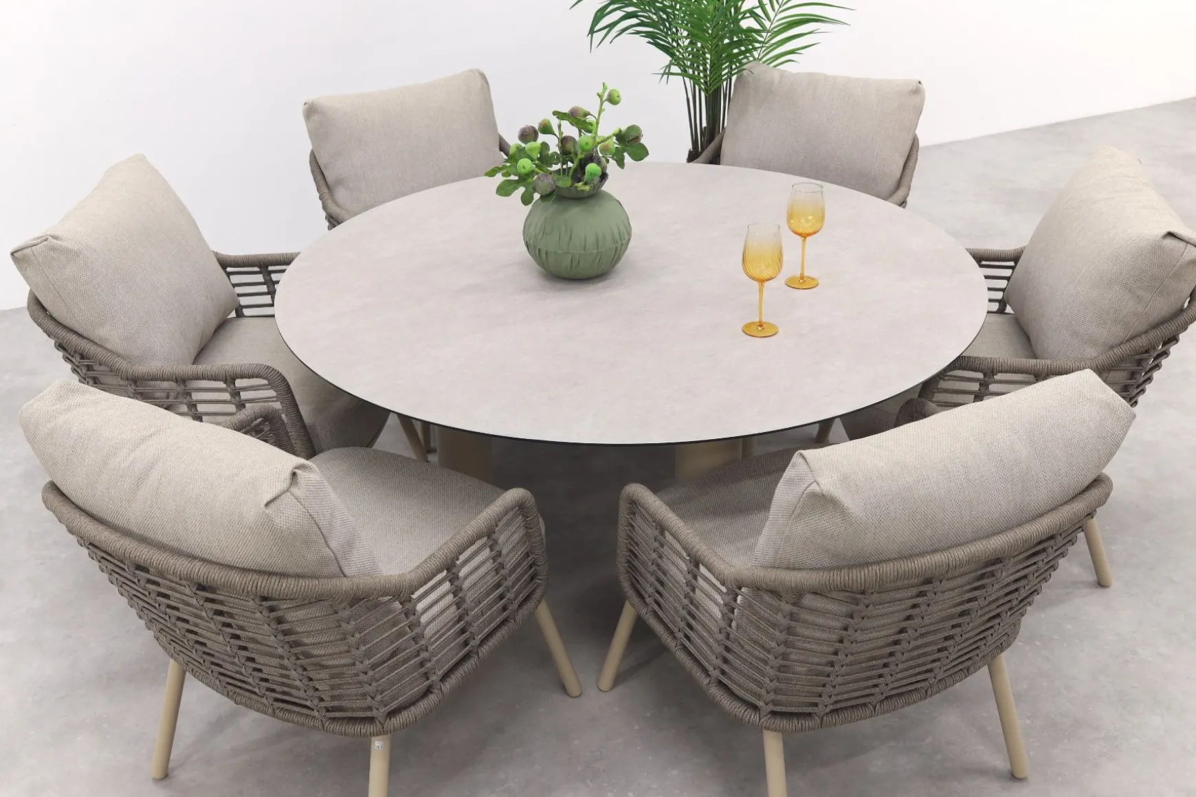 Taste Puglia/Donato low dining tuinset - Ø160 cm.