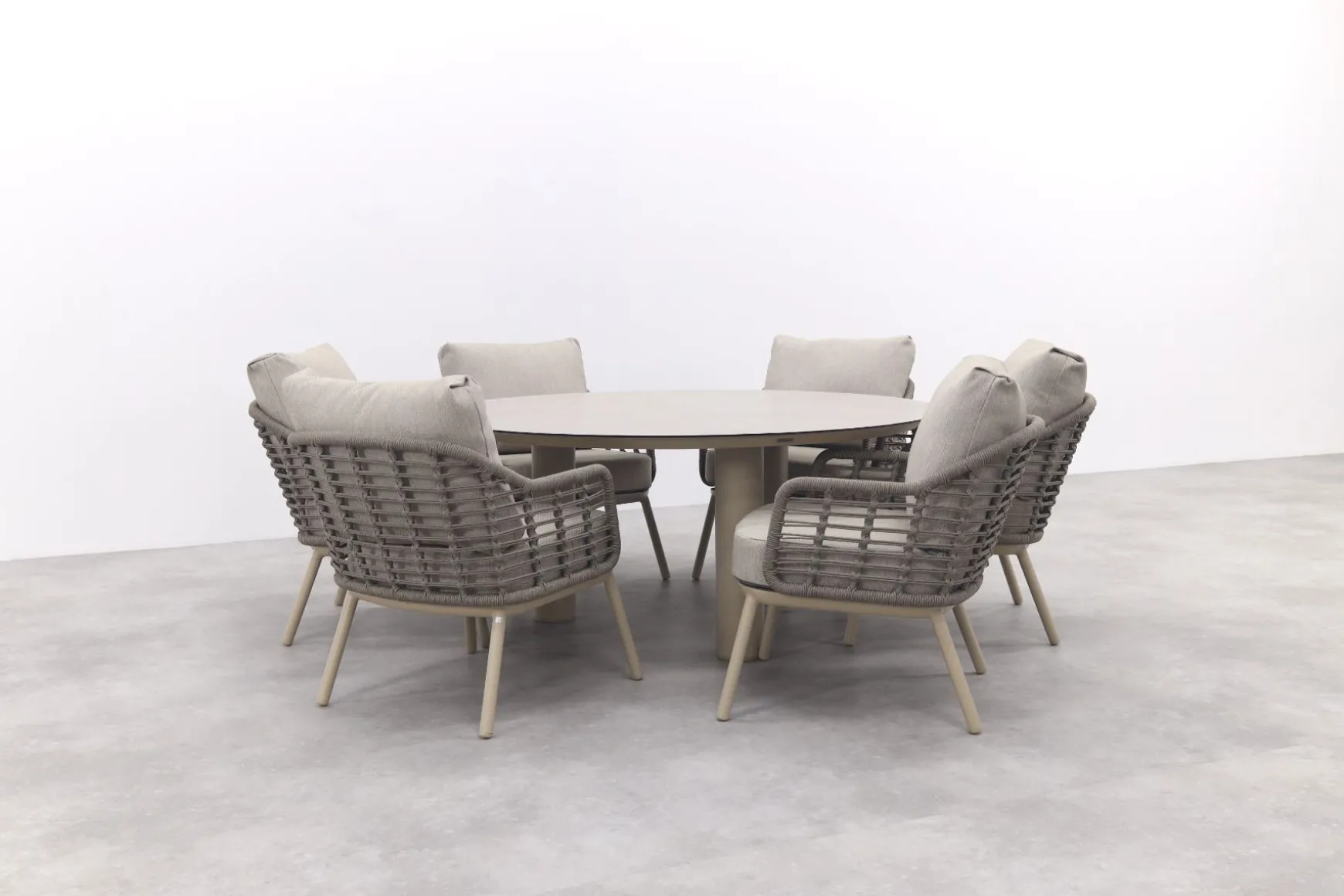 Taste Puglia/Donato low dining tuinset - Ø160 cm.