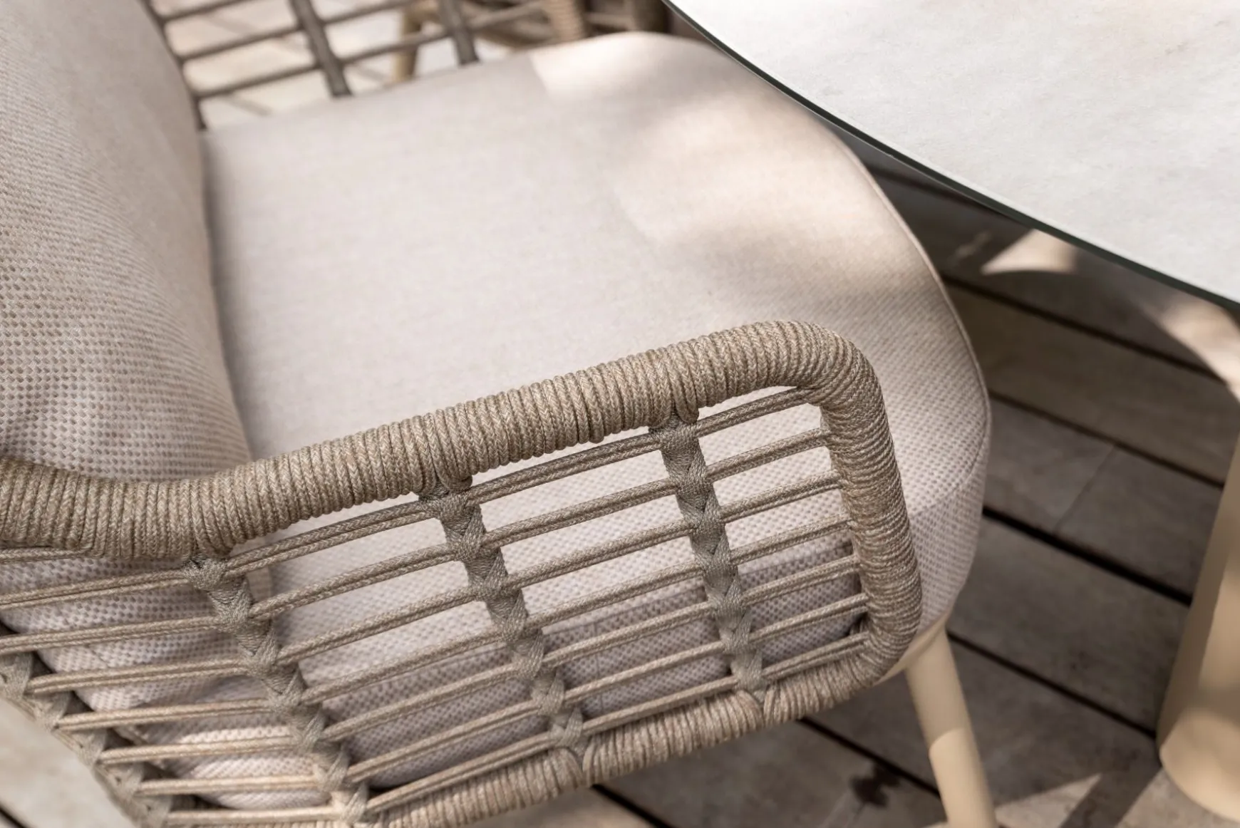 Taste Puglia/Donato low dining tuinset - Ø160 cm.