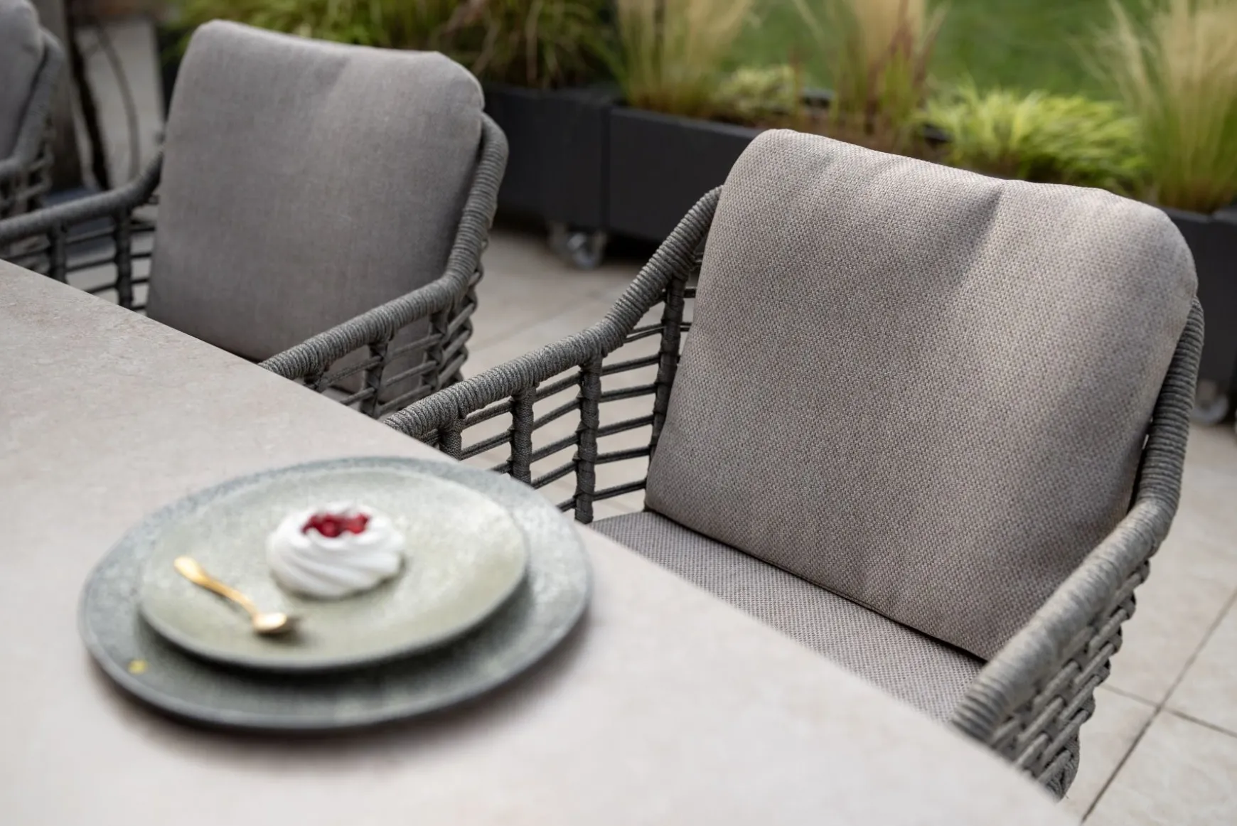 Taste Puglia/Manolo 6-persoons Deens ovale tuinset 240x103 cm. - Terre