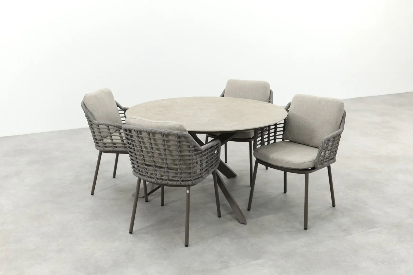 Taste Puglia/Prado 4-persoons ronde dining tuinset Ø130 cm. - Terre