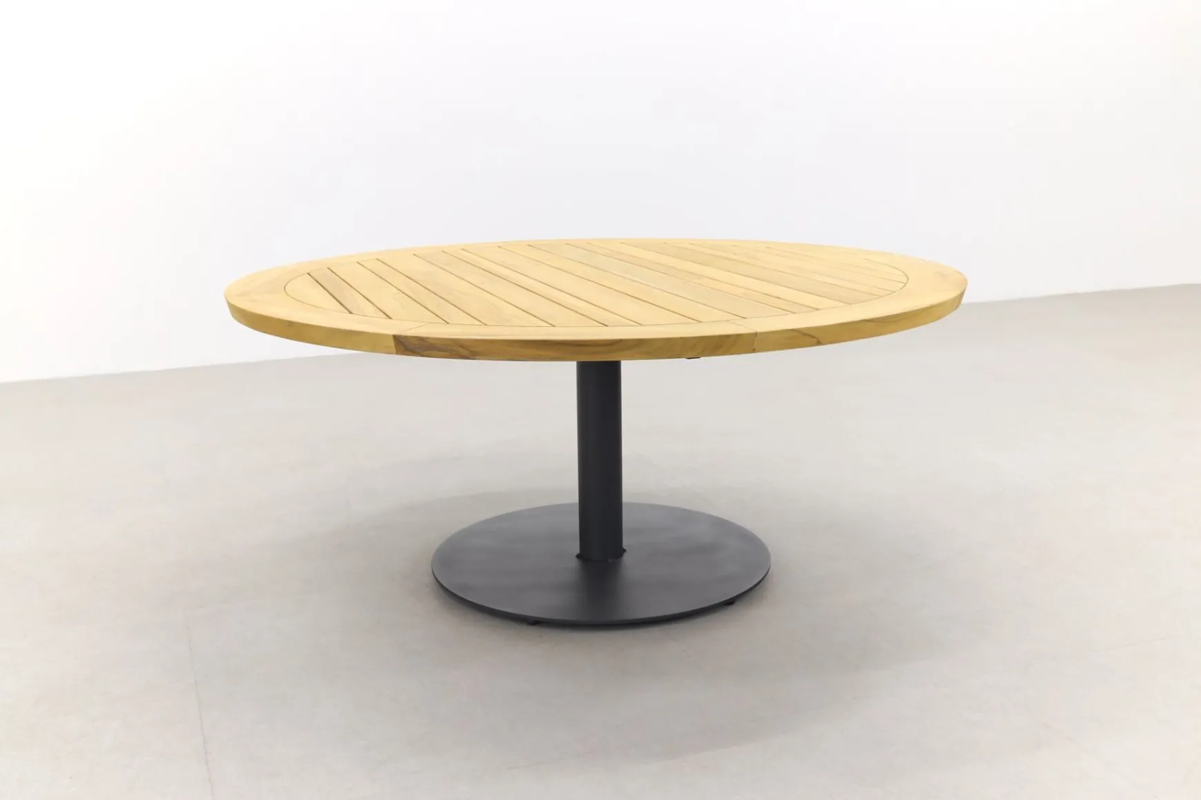 Taste Saba low dining tafel - Ø160 cm. ronde tuintafel