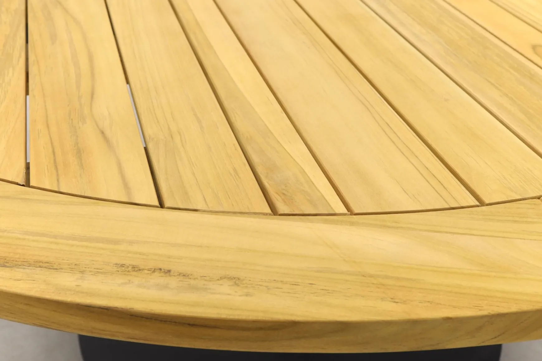 Taste Saba low dining tafel - Ø160 cm. ronde tuintafel