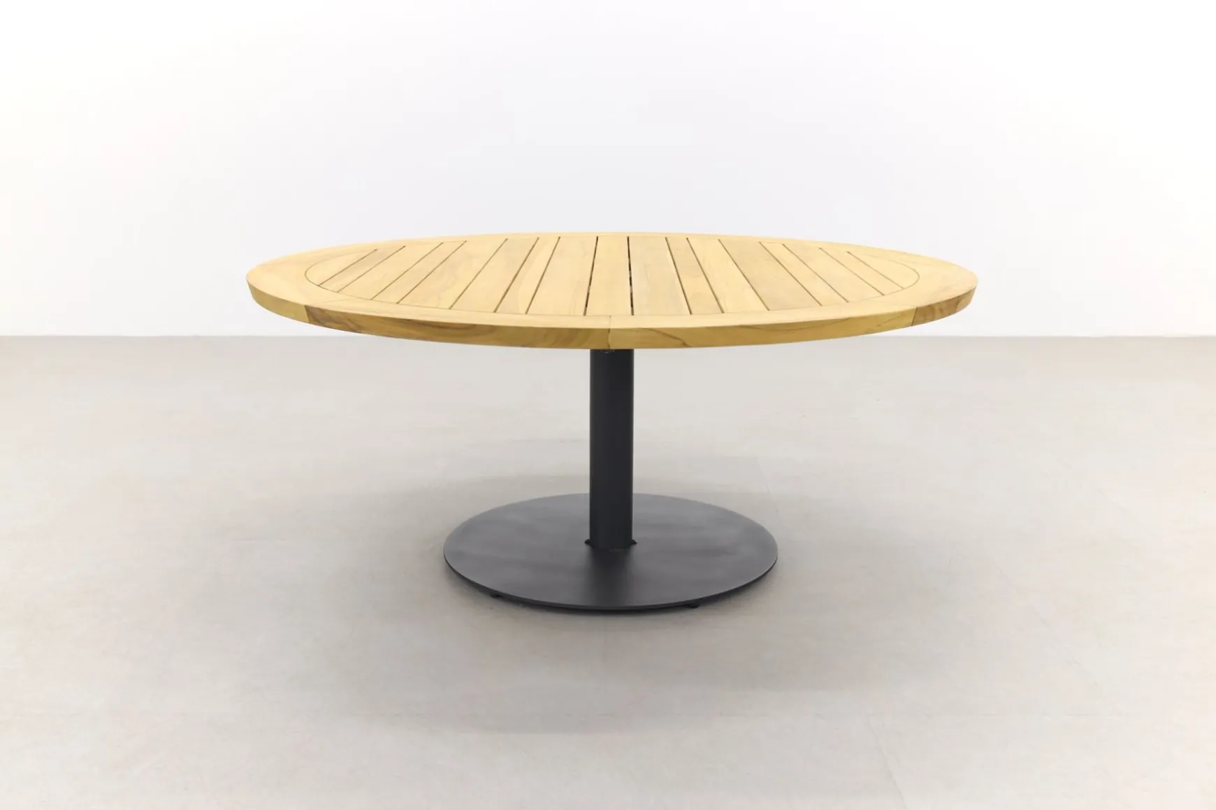 Taste Saba low dining tafel - Ø160 cm. ronde tuintafel