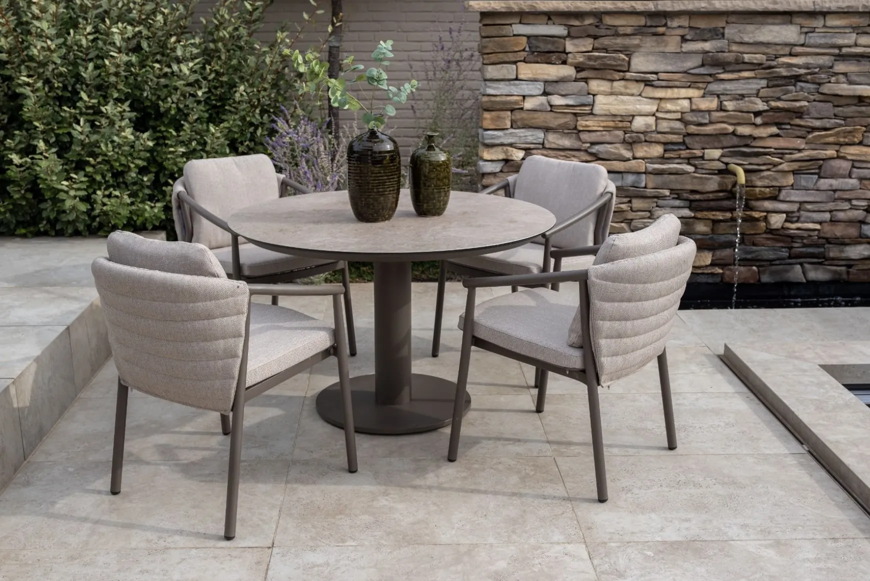 Taste Sarah ronde low dining tuintafel Ø130 cm. - Terre