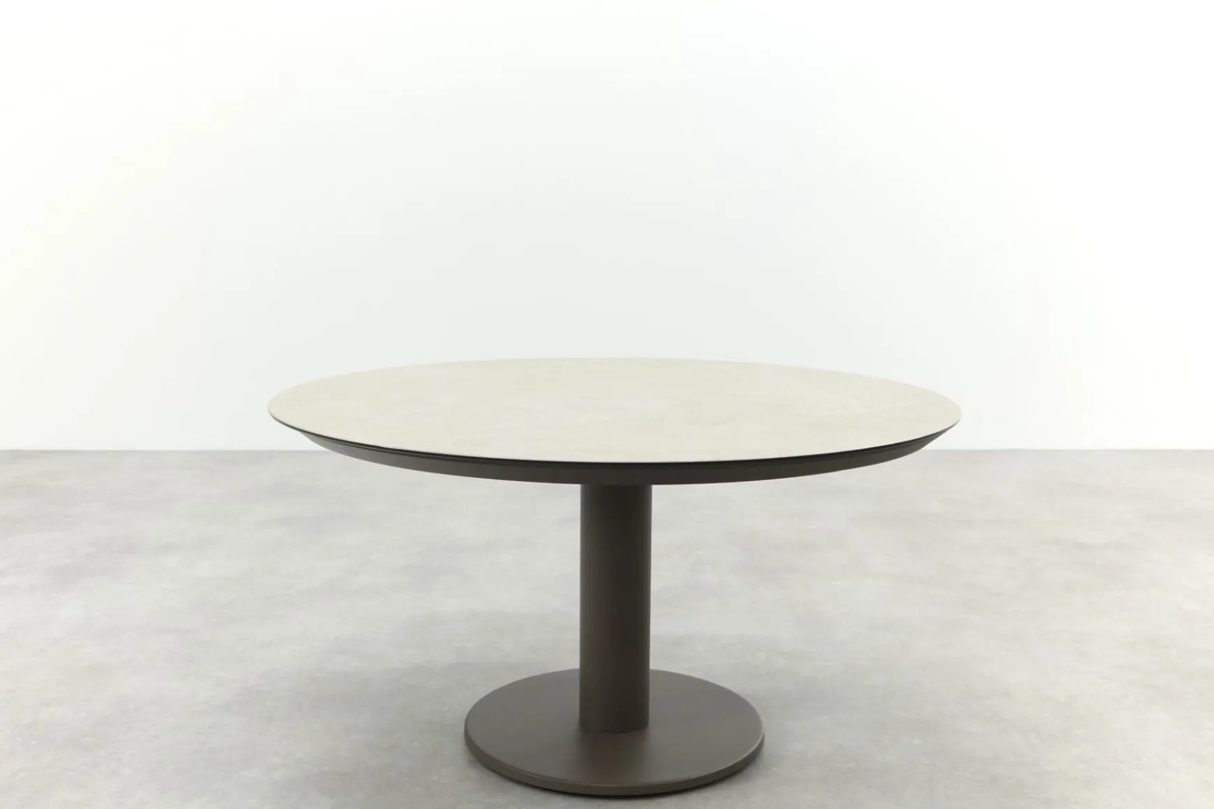 Taste Sarah ronde low dining tuintafel Ø130 cm. - Terre