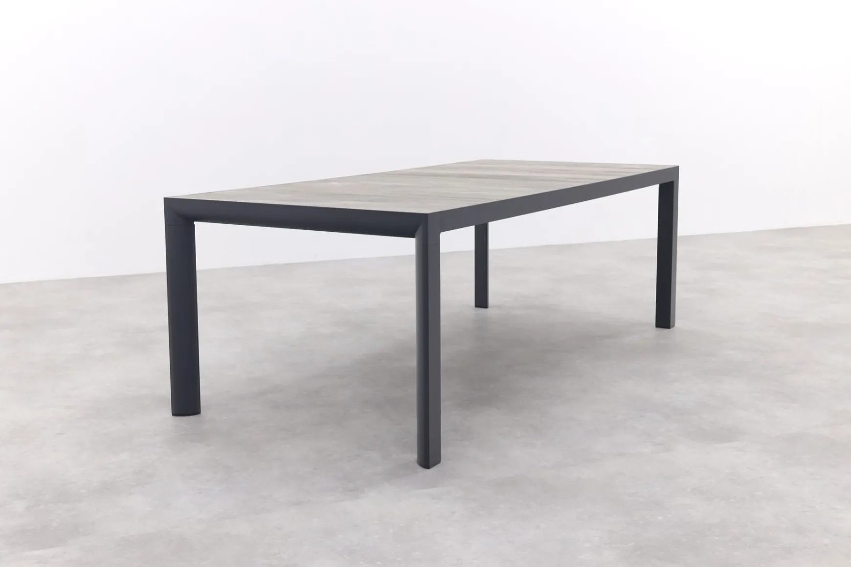 Timber/Kings verstelbare tuinset antraciet - 220x100 cm.