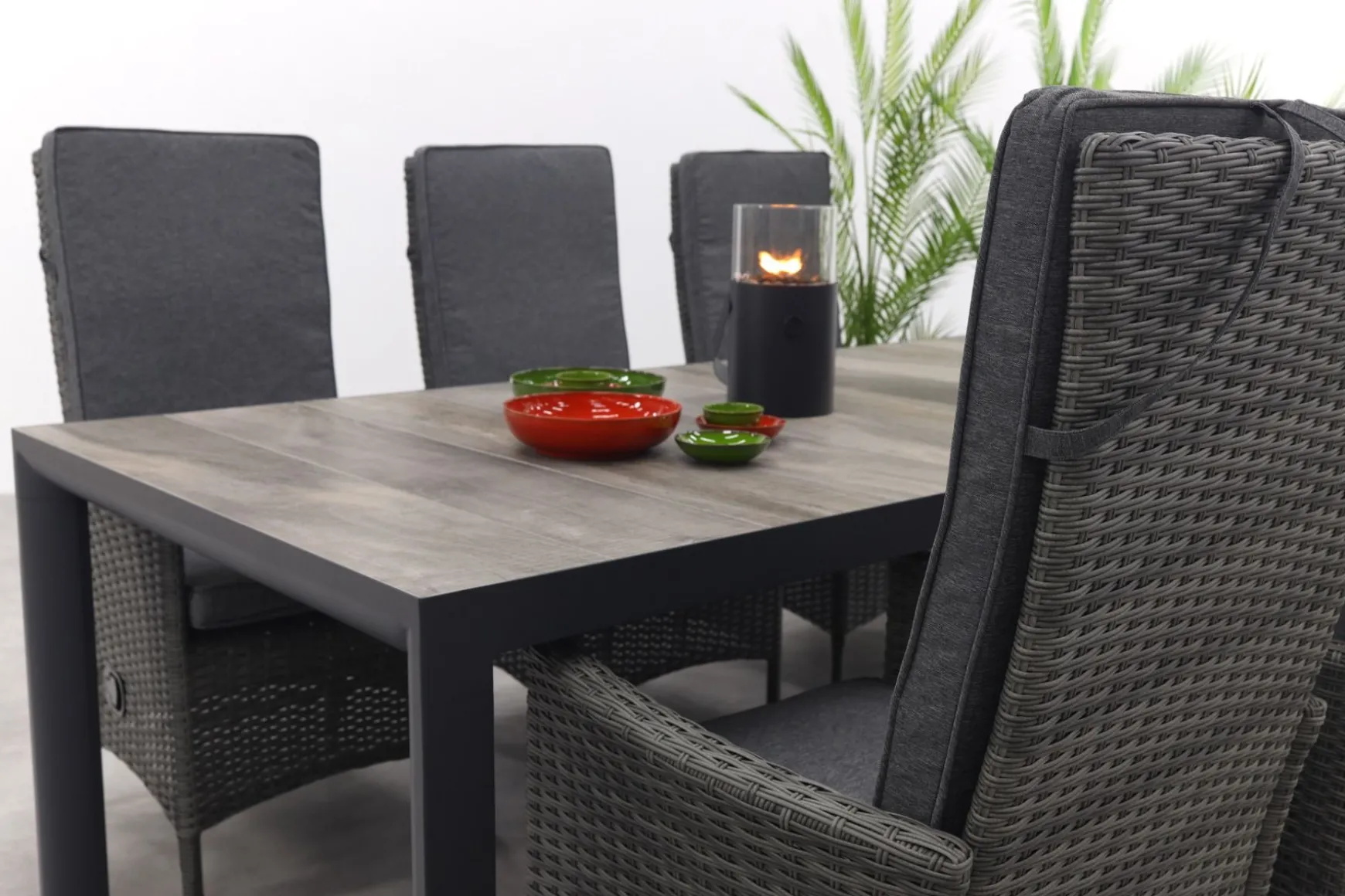 Timber/Kings verstelbare tuinset antraciet - 220x100 cm.